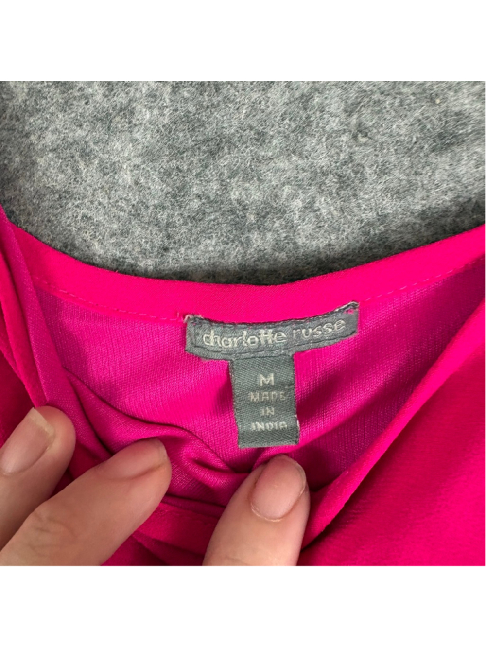 Charlotte Russe M Hot Pink Chain Strap Crop Tank Top Y2K Barbiecore - Picture 3 of 9